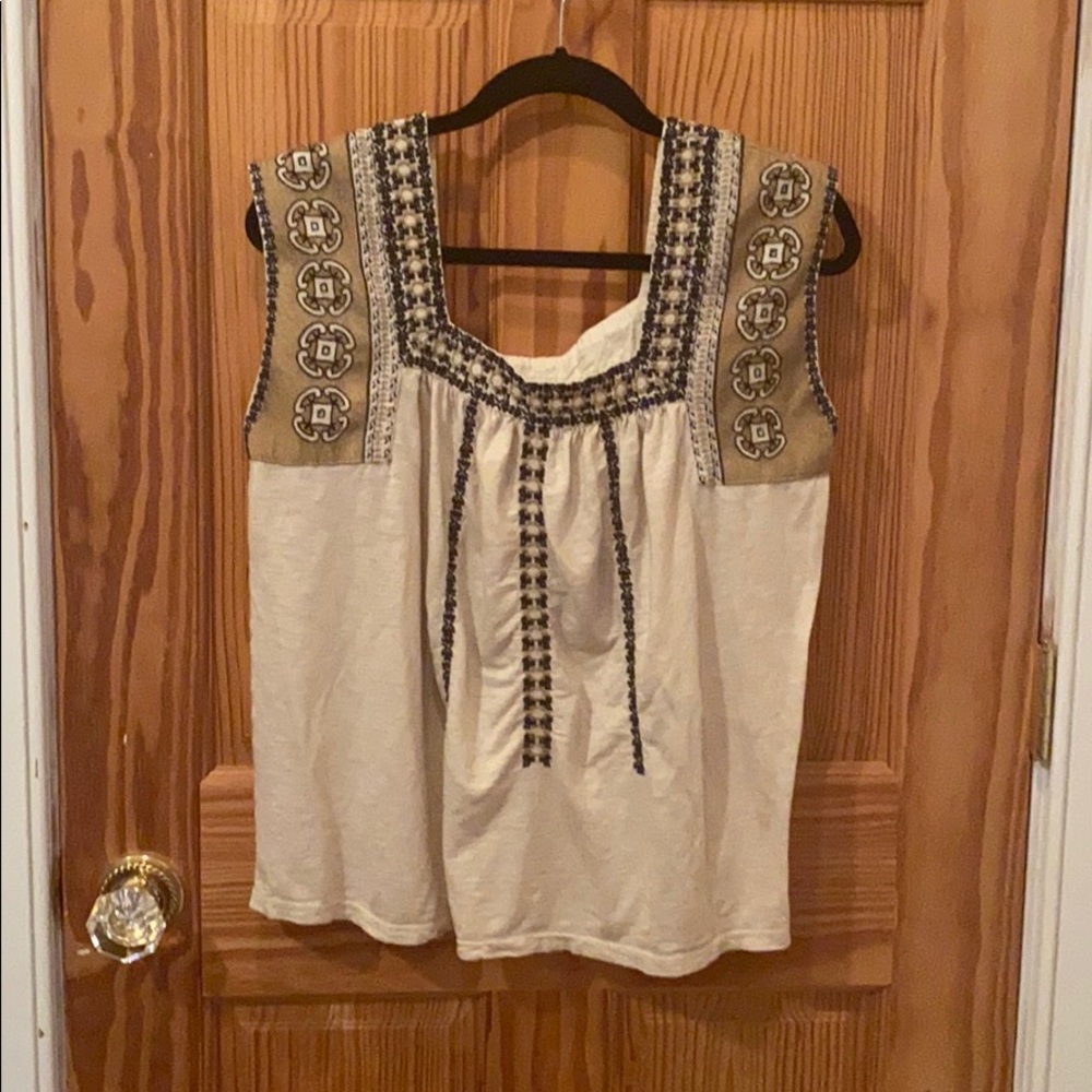 Lucky Brand embroidered bucket top